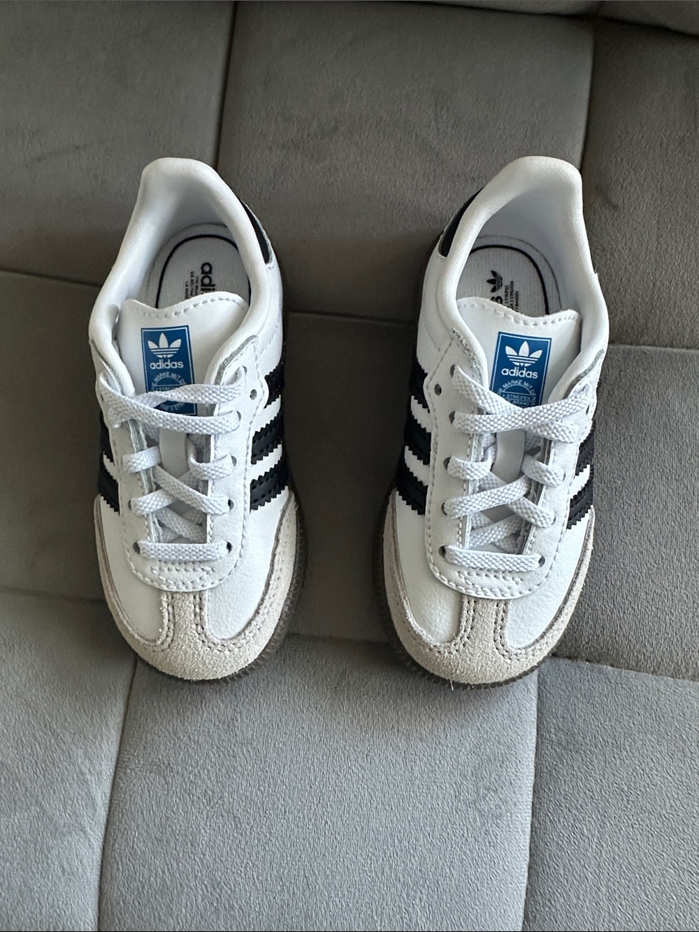 adidas Kids Samba Sneakers in White and Black with Gum Sole - Picture 9 of 13